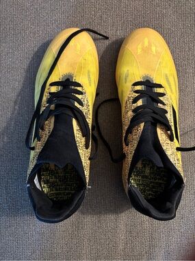 Messi adidas Kids Yellow and Black Soccer Cleats